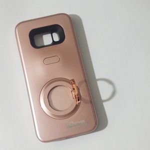 I bought this thinking it would fit my samsung 7